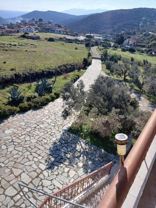 Παραθαλασσιο Σπιτι Στην Εξοχη Villa Tsakei Exterior photo